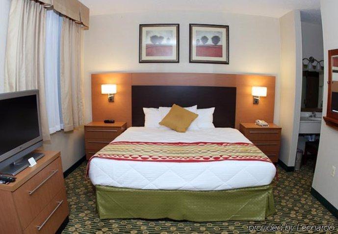 Towneplace Suites Detroit Warren Extérieur photo