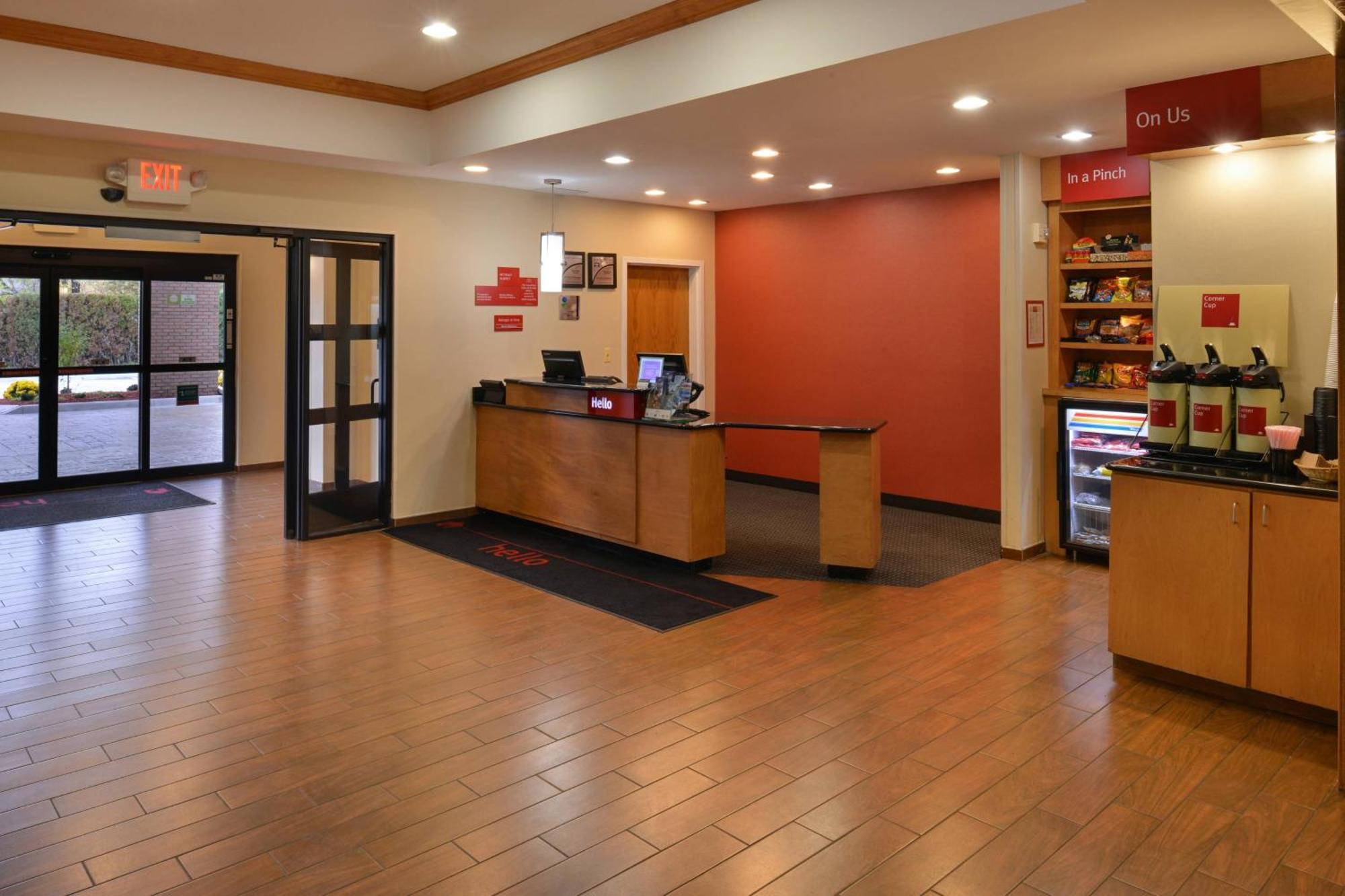 Towneplace Suites Detroit Warren Extérieur photo