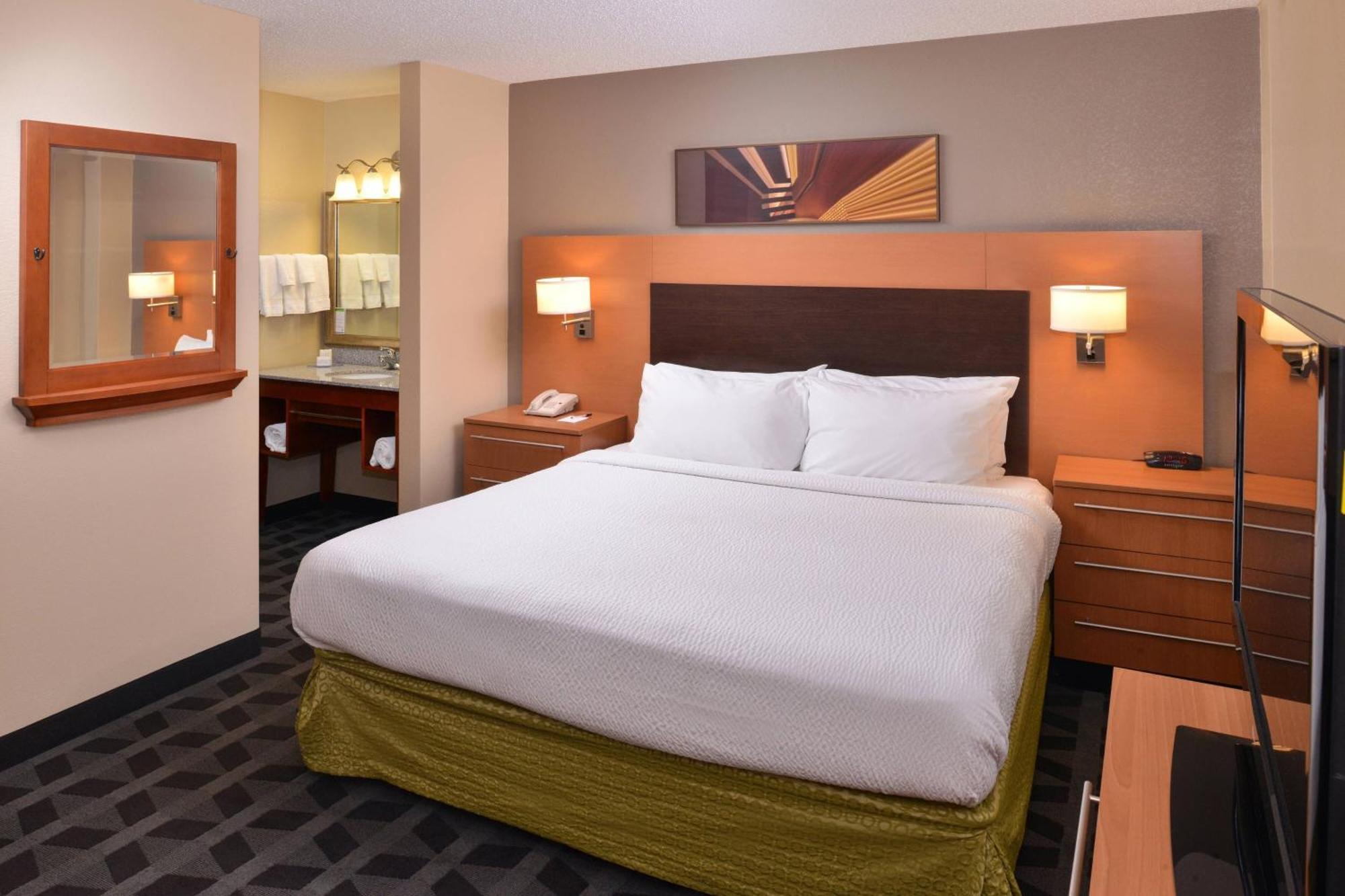 Towneplace Suites Detroit Warren Extérieur photo