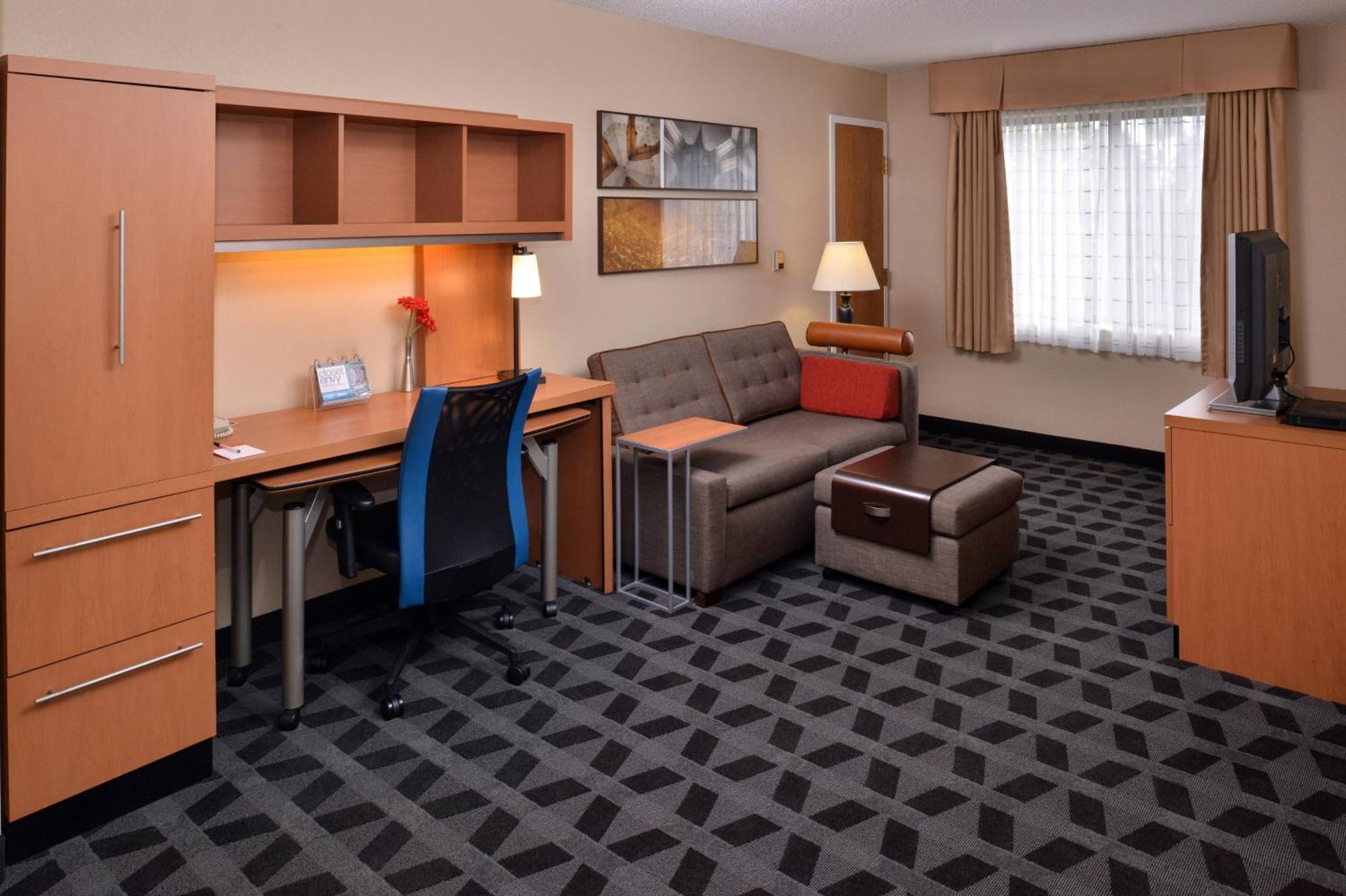 Towneplace Suites Detroit Warren Extérieur photo